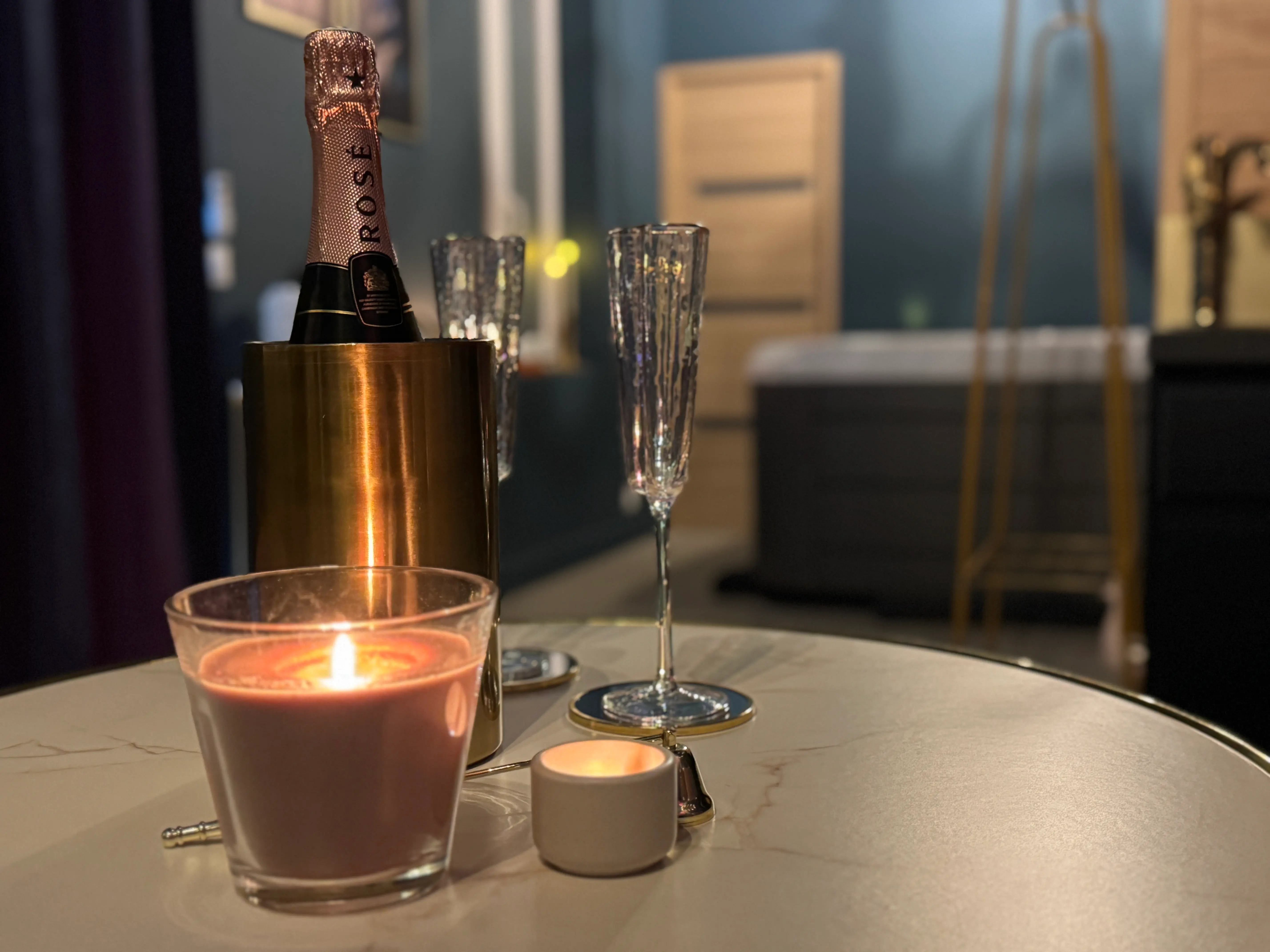 Espace nuit romantique de la suite spa Nord